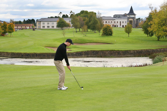 Picture of a man playing on Ballykisteen Golf course